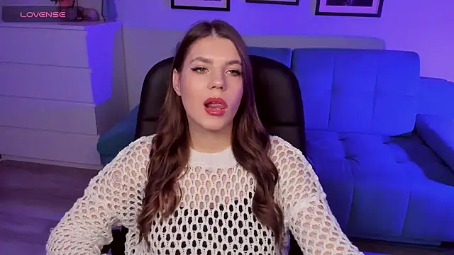 BellaSweetHeart online show from 12, 11, 2025