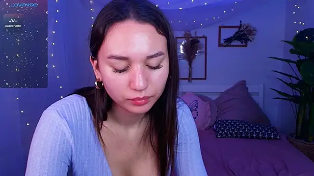 Snapshot of margeriTirell chatting on 10, 10, 2025 margeriTirell online show from 10, 10, 2025