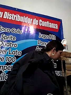 Snapshot of Alysson-- chatting on 23, 9, 2025 Alysson-- online show from 23, 9, 2025