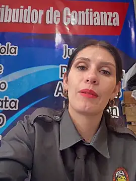 Snapshot of Alysson-- chatting on 11, 11, 2025 Alysson-- online show from 11, 11, 2025