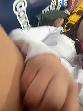 Snapshot of Alysson-- chatting on 29, 11, 2025 Alysson-- online show from 29, 11, 2025