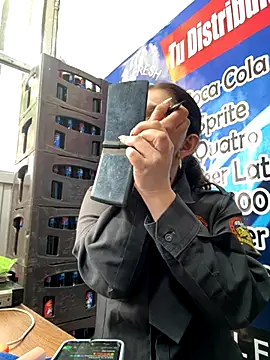 Snapshot of Alysson-- chatting on 2, 12, 2025 Alysson-- online show from 2, 12, 2025