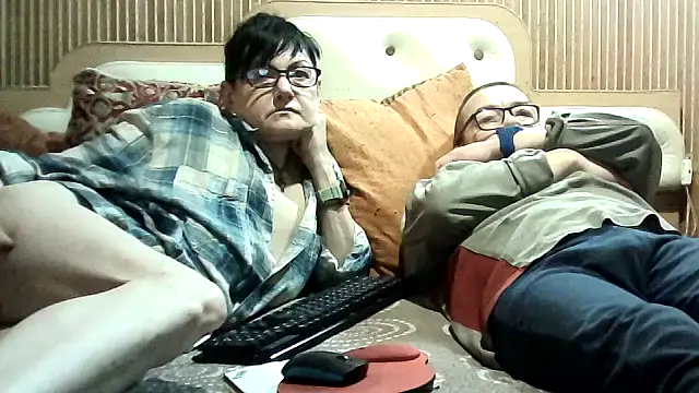 Snapshot of AlanaLaDream chatting on 13, 5, 2026 AlanaLaDream online show from 13, 5, 2026