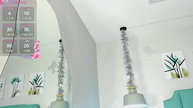 Khenta Michells online show from 11, 3, 2025