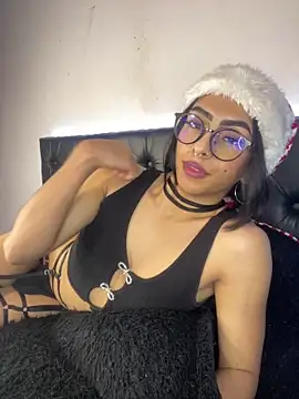 Snapshot of Skyler__blue4 chatting on 27, 12, 2024 Skyler blue4 online show from 27, 12, 2024