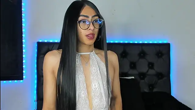 Snapshot of Skyler__blue4 chatting on 12, 1, 2025 Skyler blue4 online show from 12, 1, 2025