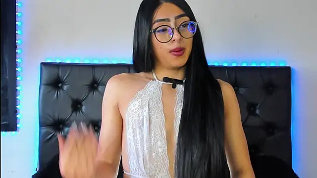 Snapshot of Skyler__blue4 chatting on 12, 1, 2025 Skyler blue4 online show from 12, 1, 2025