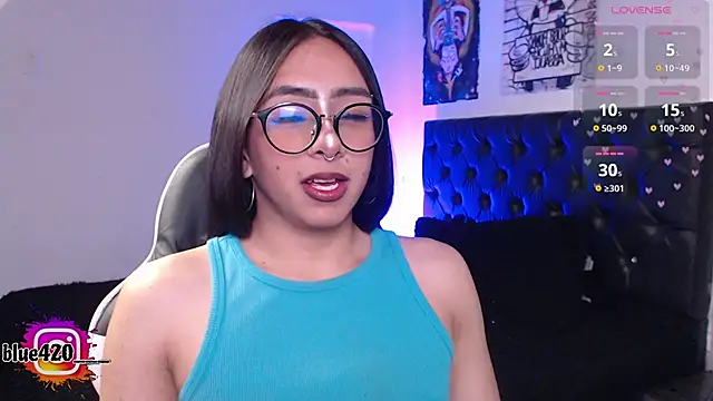 Snapshot of Skyler__blue4 chatting on 9, 10, 2025 Skyler blue4 online show from 9, 10, 2025