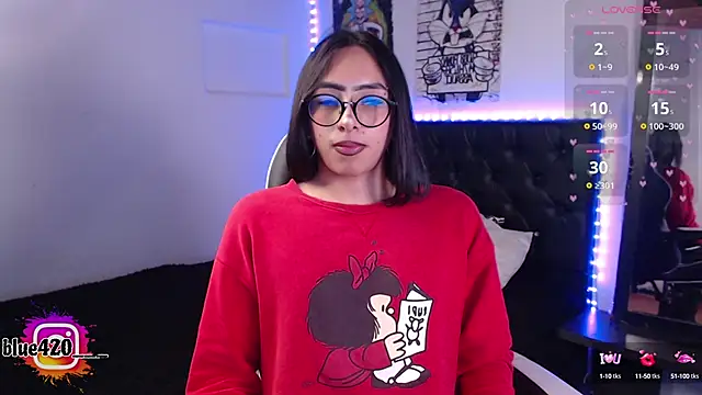 Snapshot of Skyler__blue4 chatting on 12, 10, 2025 Skyler blue4 online show from 12, 10, 2025