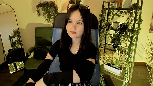 Snapshot of Elainebeness chatting on 27, 5, 2026 Elainebeness online show from 27, 5, 2026