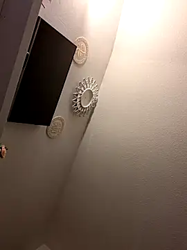 lacoquine timide online show from 19, 3, 2026