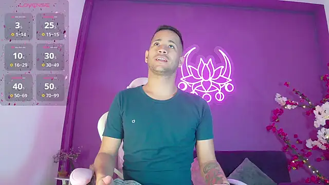 Snapshot of zaid_lion chatting on 12, 2, 2025 zaid lion online show from 12, 2, 2025