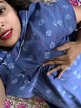 Snapshot of Sweet-Rani chatting on 11, 5, 2026 Sweet-Rani online show from 11, 5, 2026