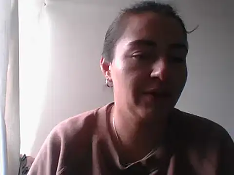 Snapshot of _karlie_kloss_ chatting on 9, 12, 2024 karlie kloss online show from 9, 12, 2024