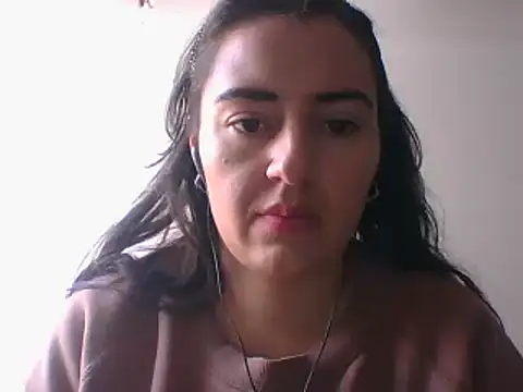 Snapshot of _karlie_kloss_ chatting on 14, 1, 2025 karlie kloss online show from 14, 1, 2025