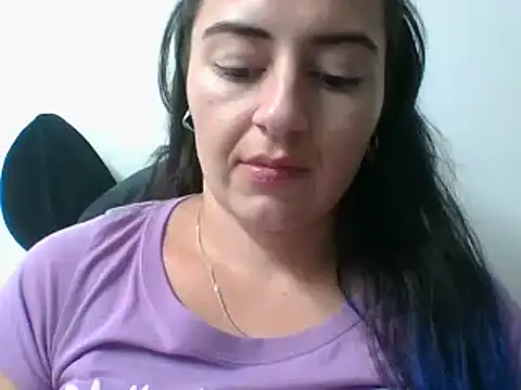 Snapshot of _karlie_kloss_ chatting on 15, 1, 2025 karlie kloss online show from 15, 1, 2025