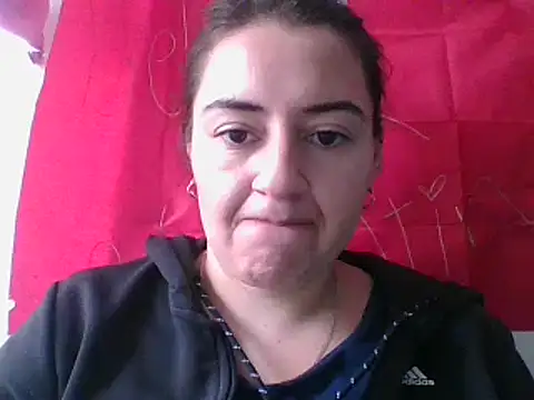 Snapshot of _karlie_kloss_ chatting on 11, 3, 2025 karlie kloss online show from 11, 3, 2025