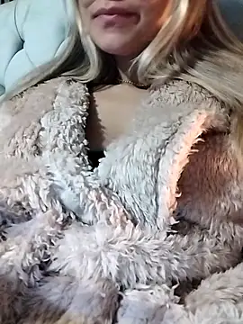 fofinhaa12 online show from 9, 11, 2025