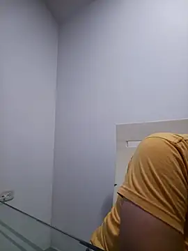 MirandaSoto online show from 4, 3, 2026