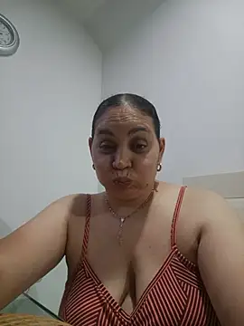 MirandaSoto online show from 10, 7, 2026