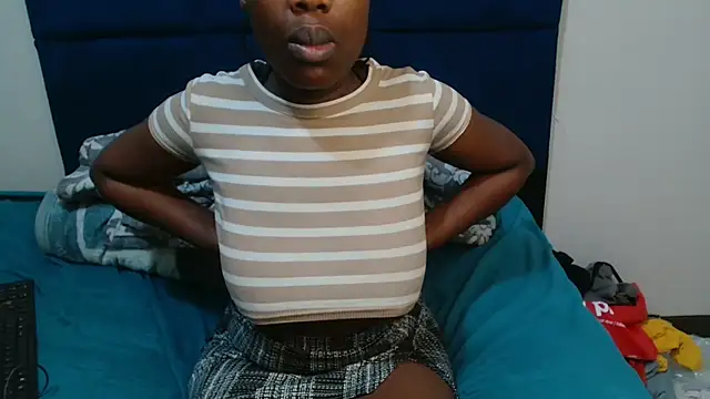 MilkyTitties online show from 24, 7, 2026