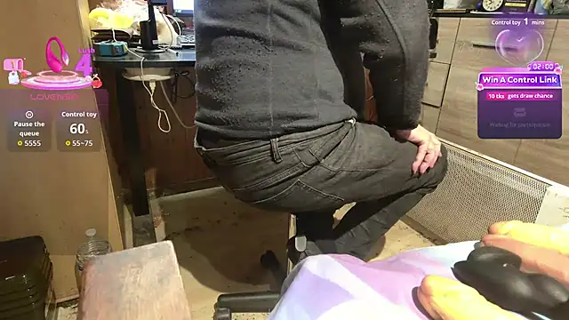 Snapshot of misteryman1956 chatting on 10, 3, 2026 misteryman1956 online show from 10, 3, 2026