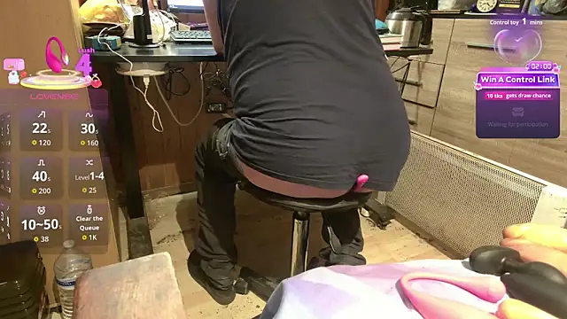 Snapshot of misteryman1956 chatting on 11, 3, 2026 misteryman1956 online show from 11, 3, 2026