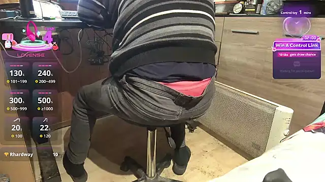 Snapshot of misteryman1956 chatting on 1, 4, 2026 misteryman1956 online show from 1, 4, 2026