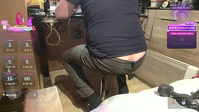 Snapshot of misteryman1956 chatting on 8, 4, 2026 misteryman1956 online show from 8, 4, 2026