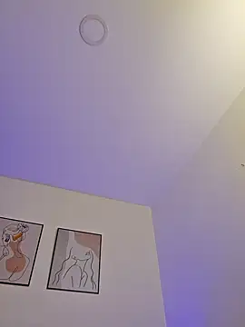 Snapshot of VictoriaEvaans_ chatting on 8, 1, 2025 VictoriaEvaans online show from 8, 1, 2025