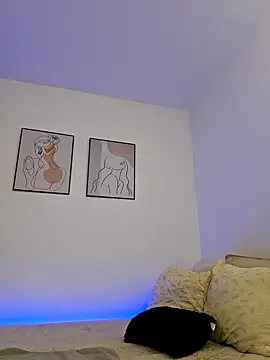 Snapshot of VictoriaEvaans_ chatting on 13, 3, 2025 VictoriaEvaans online show from 13, 3, 2025