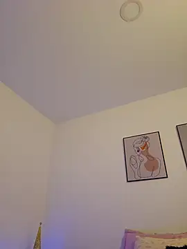 Snapshot of VictoriaEvaans_ chatting on 22, 11, 2025 VictoriaEvaans online show from 22, 11, 2025