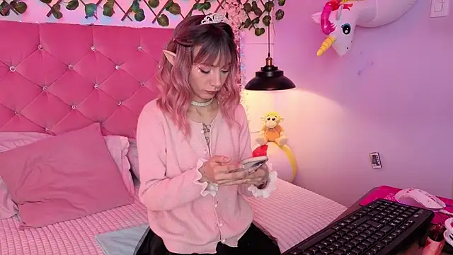 Snapshot of lauren_evans96 chatting on 27, 2, 2026 lauren evans96 online show from 27, 2, 2026