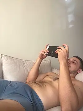 Snapshot of LabronsAd chatting on 20, 12, 2024 LabronsAd online show from 20, 12, 2024