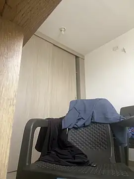 Snapshot of LabronsAd chatting on 18, 10, 2025 LabronsAd online show from 18, 10, 2025