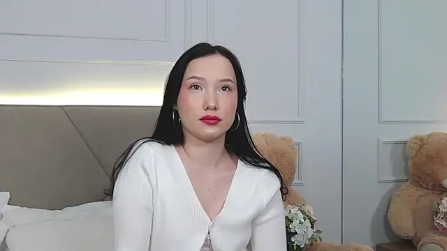 Snapshot of LeilaLow chatting on 15, 1, 2025 LeilaLow online show from 15, 1, 2025