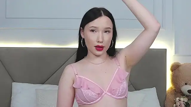 Snapshot of LeilaLow chatting on 24, 1, 2025 LeilaLow online show from 24, 1, 2025