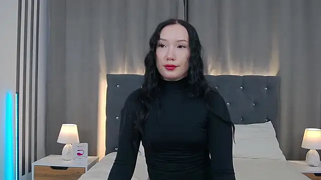 Snapshot of LeilaLow chatting on 15, 1, 2026 LeilaLow online show from 15, 1, 2026