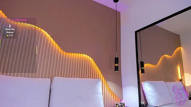 RenataJhonson  online show from 11, 3, 2026