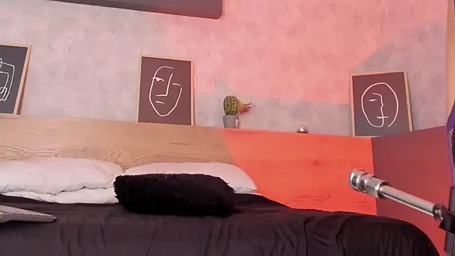 karina gomez 18 online show from 20, 4, 2026