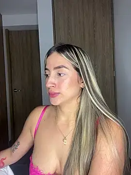 Issabela G1 online show from 31, 12, 2024