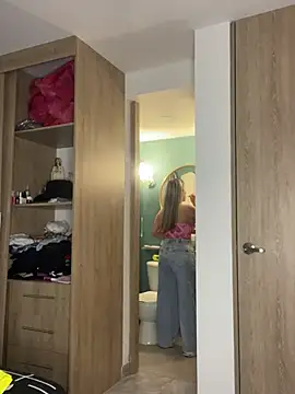 Issabela G1 online show from 19, 1, 2025