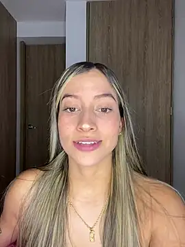 Issabela G1 online show from 27, 1, 2025