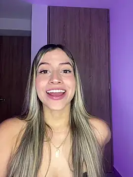 Issabela G1 online show from 19, 2, 2025