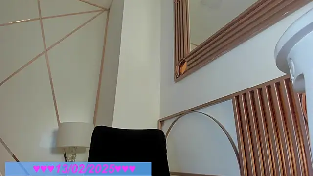 Snapshot of Bylie_Hills chatting on 14, 2, 2025 Bylie Hills online show from 14, 2, 2025