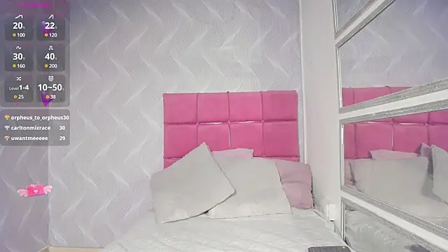 Snapshot of julieta_aguilar1 chatting on 28, 1, 2025 julieta aguilar1 online show from 28, 1, 2025