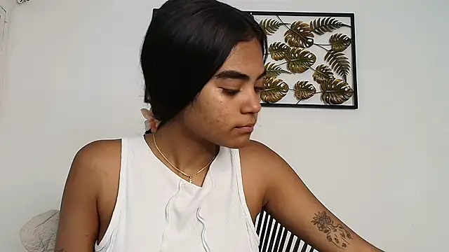 Snapshot of julieta_aguilar1 chatting on 5, 10, 2025 julieta aguilar1 online show from 5, 10, 2025