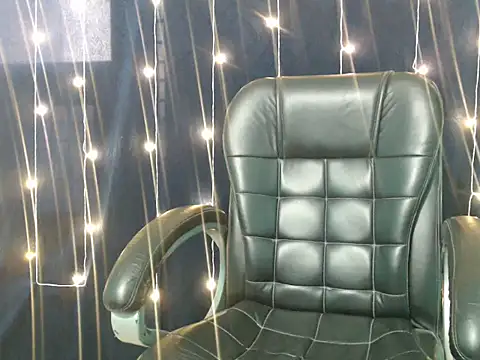 Snapshot of Yashi chatting on 31, 10, 2025 Yashi online show from 31, 10, 2025