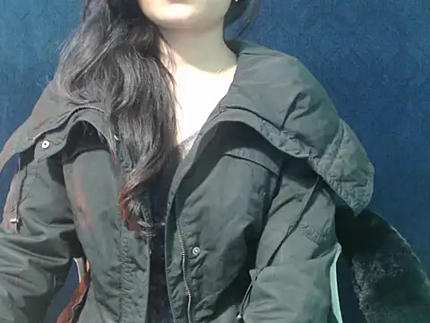 Snapshot of Yashi chatting on 13, 12, 2025 Yashi online show from 13, 12, 2025