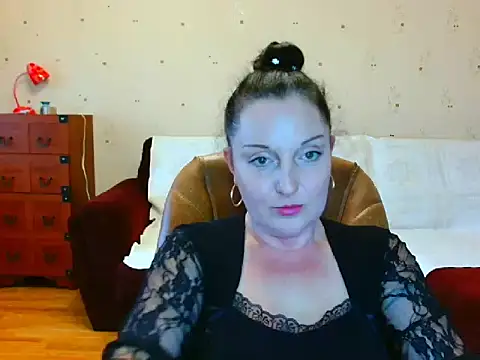 Alice3694 online show from 12, 3, 2025